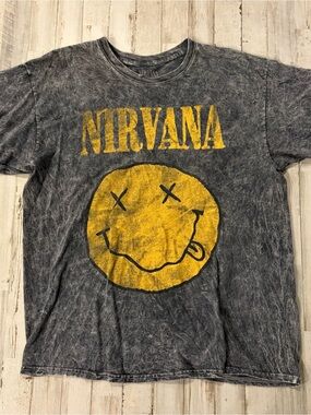Nirvana T-shirt Large